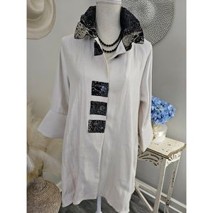 Small Damee Inc Ivory Sheer  Asymmetrical Hem Tunic Jacket